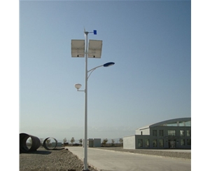 乌恰100瓦太阳能路灯-LB-07