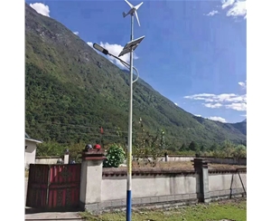 乌恰壁挂太阳能路灯生产厂家